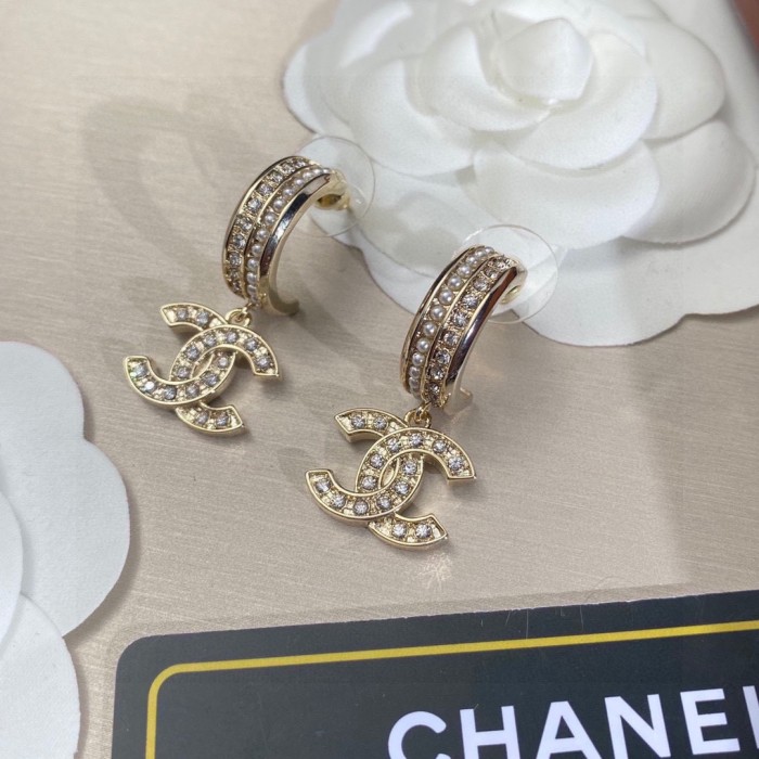 Chanel Luxury Womens Earrings