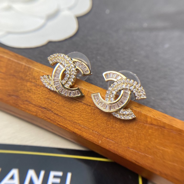 Chanel Luxury Womens Earrings