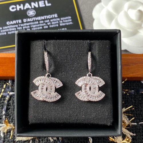 Chanel Luxury Womens Earrings