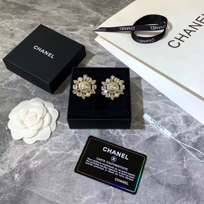Chanel Luxury Womens Earrings