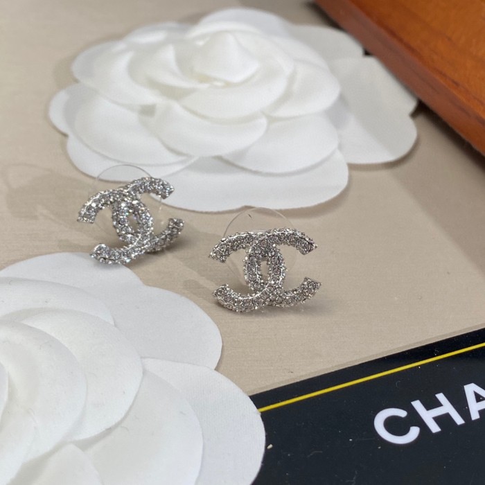 Chanel Luxury Womens Earrings