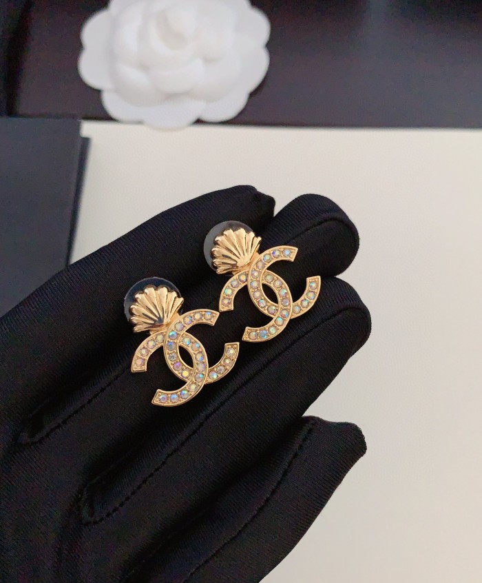 Chanel Luxury Womens Earrings