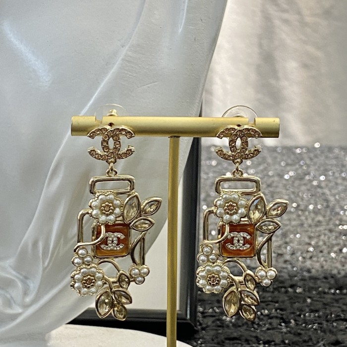 Chanel Luxury Womens Earrings