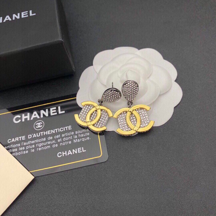 Chanel Luxury Womens Earrings