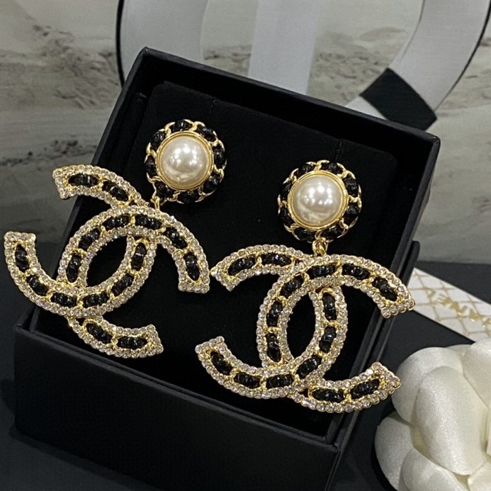 Chanel Luxury Womens Earrings