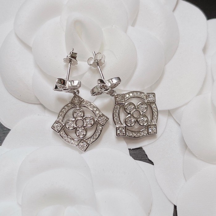 Louis Vuitton Luxury Womens Earrings