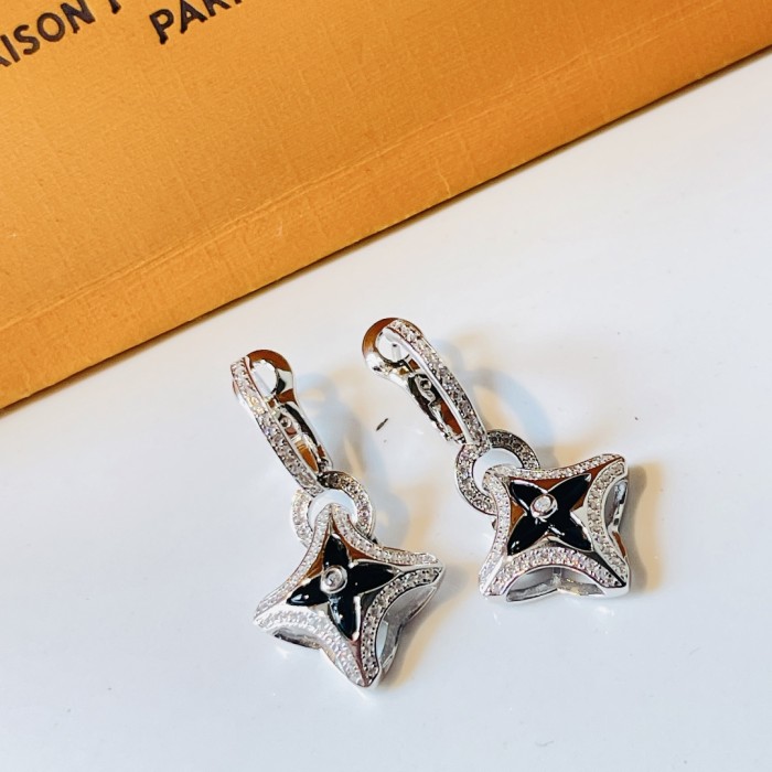 Louis Vuitton Luxury Womens Earrings
