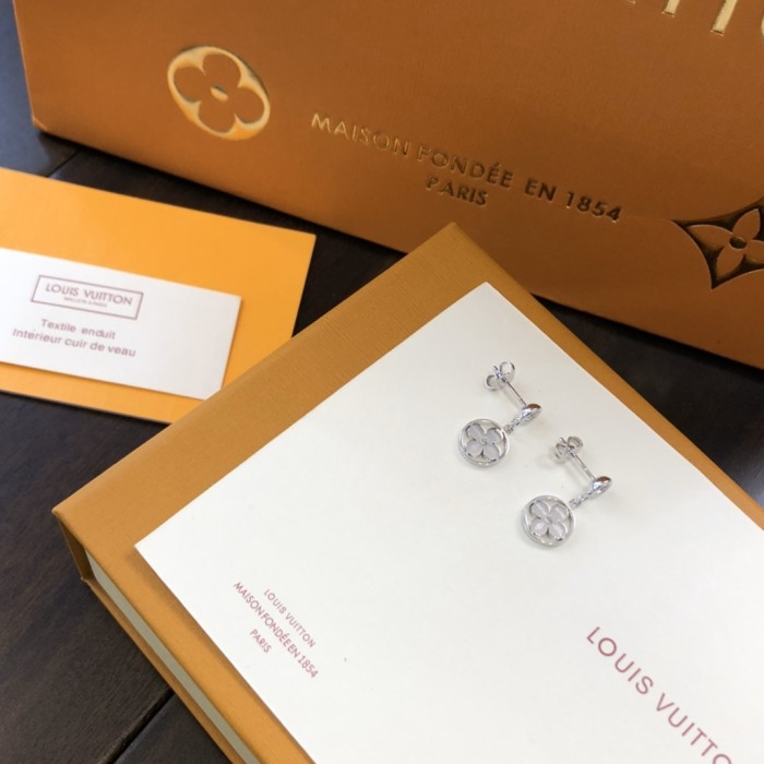 Louis Vuitton Luxury Womens Earrings