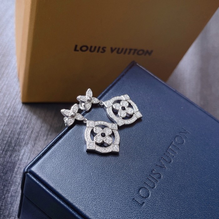 Louis Vuitton Luxury Womens Earrings