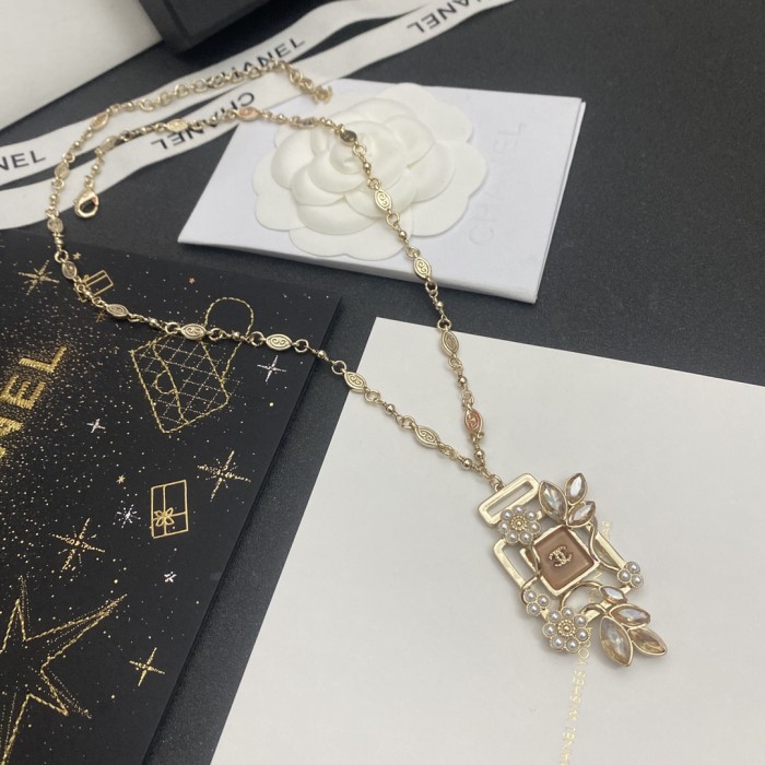 Chanel Luxury Womens Necklace