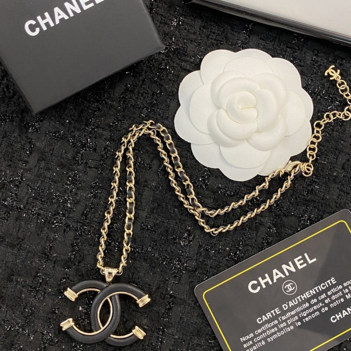 Chanel Luxury Womens Necklace