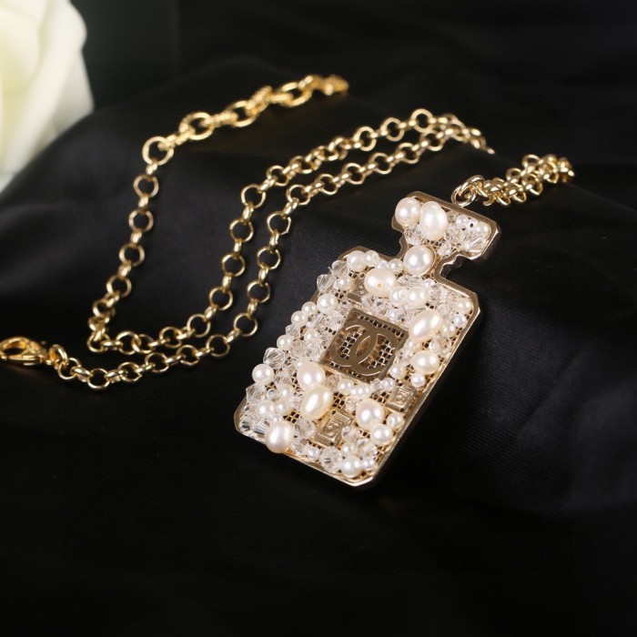Chanel Luxury Womens Necklace