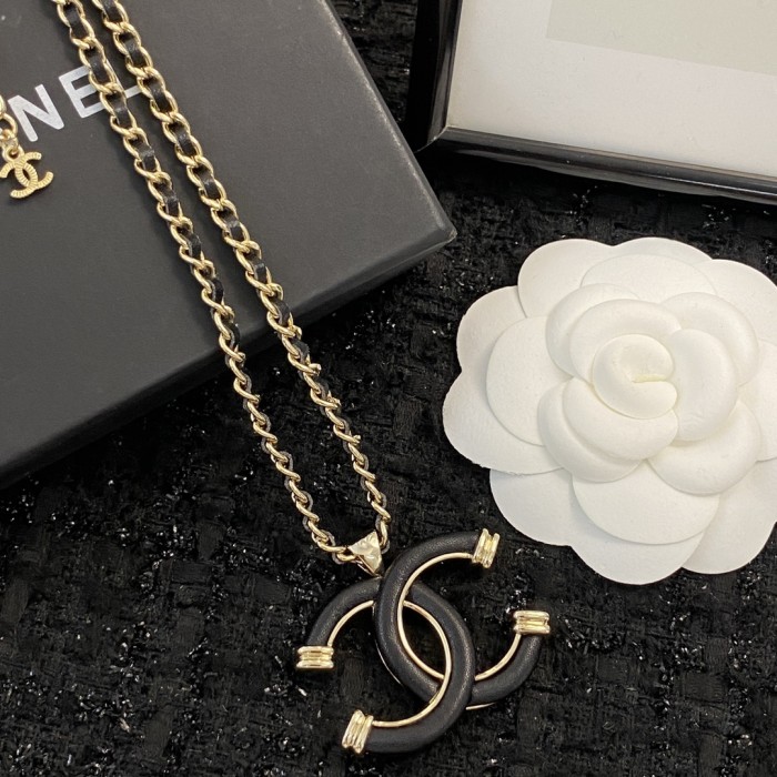 Chanel Luxury Womens Necklace