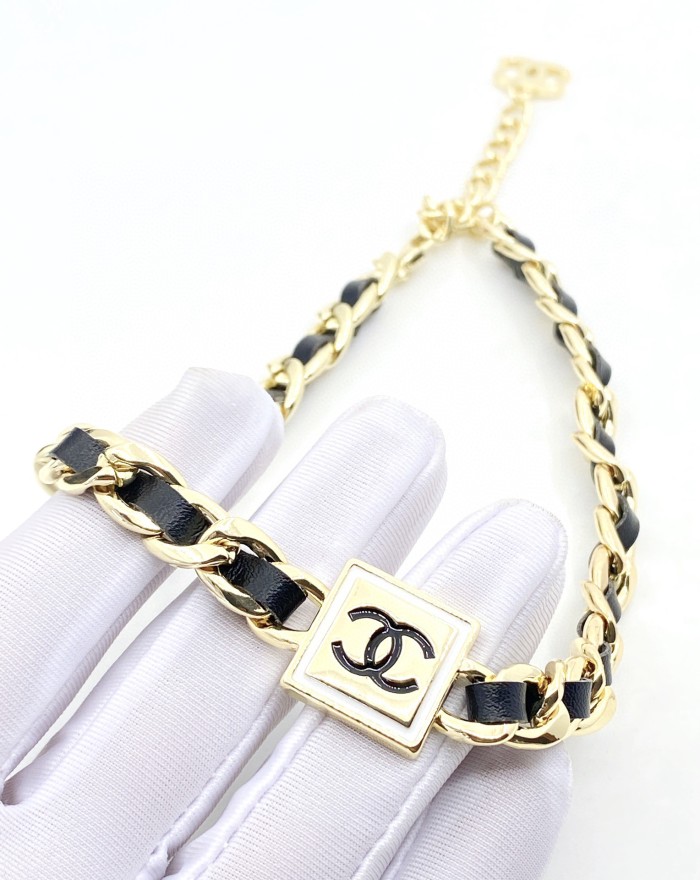 Chanel Luxury Womens Necklace