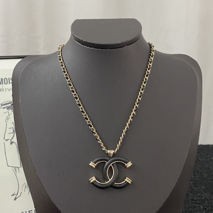 Chanel Luxury Womens Necklace
