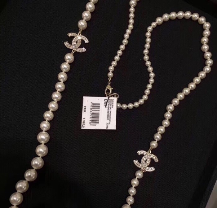 Chanel Luxury Womens Necklace