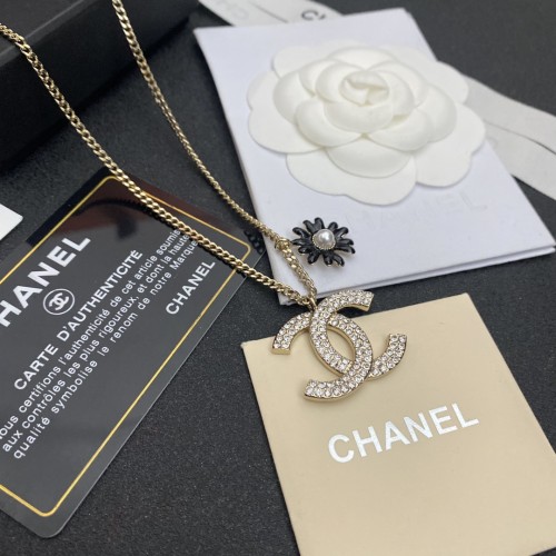 Chanel Luxury Womens Necklace