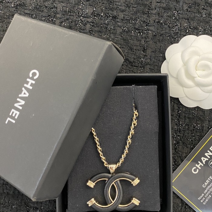 Chanel Luxury Womens Necklace