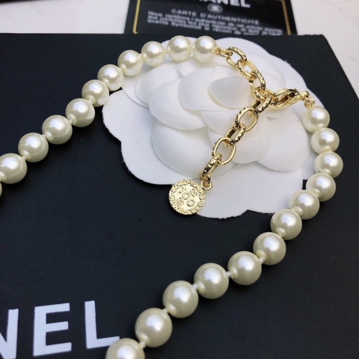 Chanel Luxury Womens Necklace