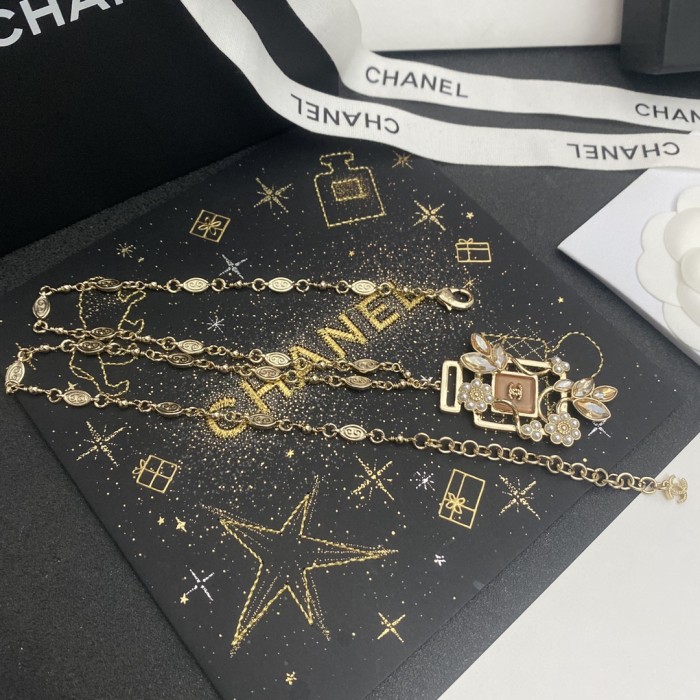 Chanel Luxury Womens Necklace