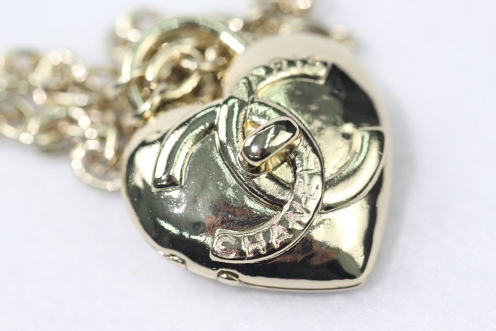 Chanel Luxury Womens Necklace