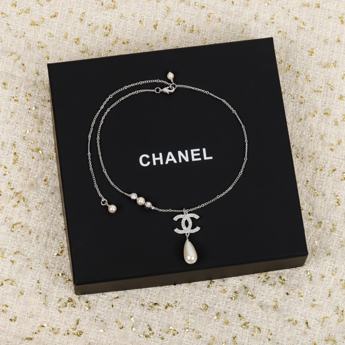 Chanel Luxury Womens Necklace