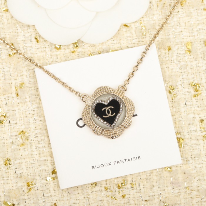 Chanel Luxury Womens Necklace