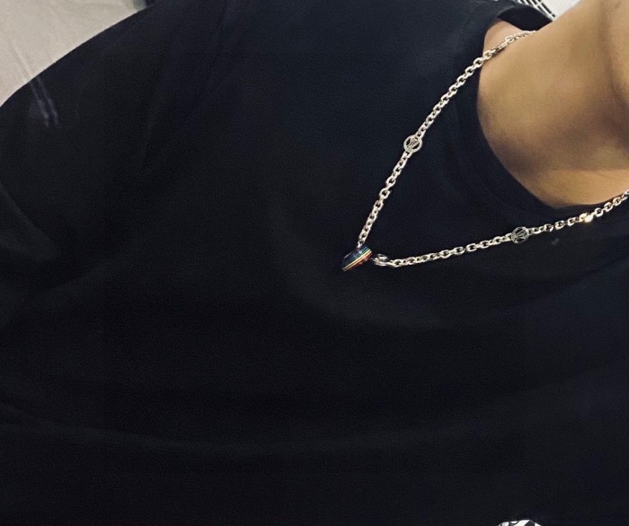 Louis Vuitton Luxury Men Womens Necklace
