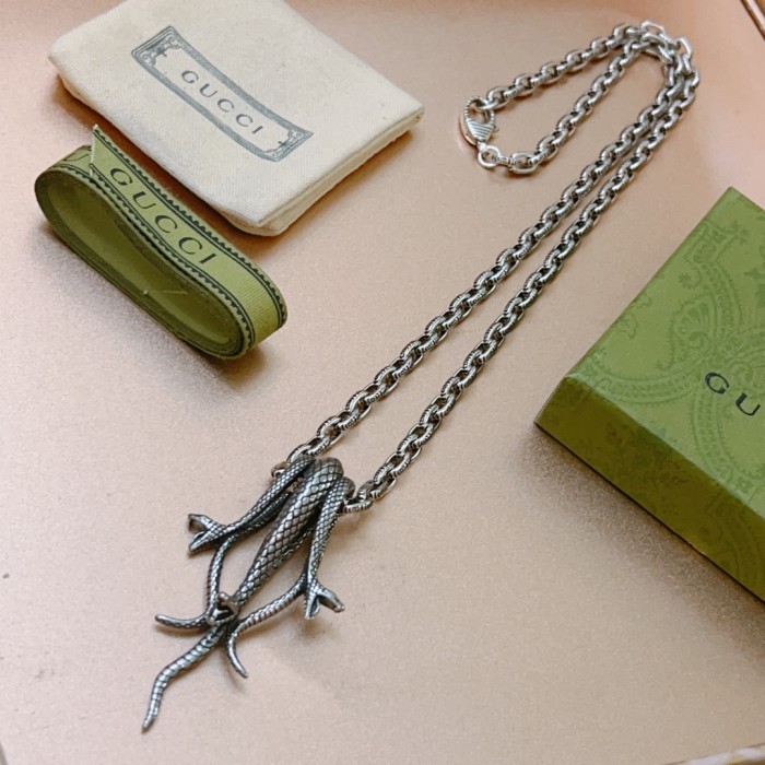 Gucci Luxury Men Womens Necklace