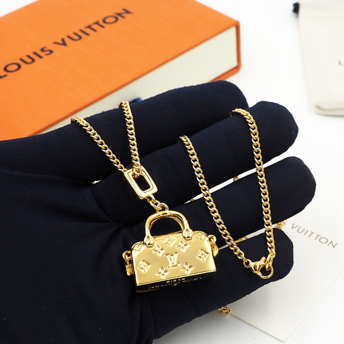 Louis Vuitton Luxury Womens Necklace