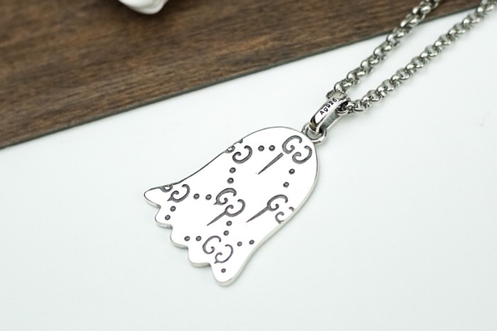Gucci Luxury Womens Necklace