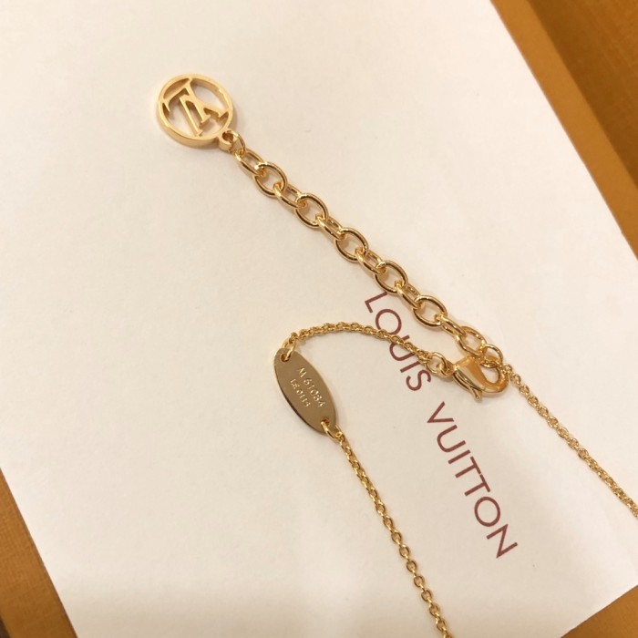 Louis Vuitton Luxury Womens Necklace