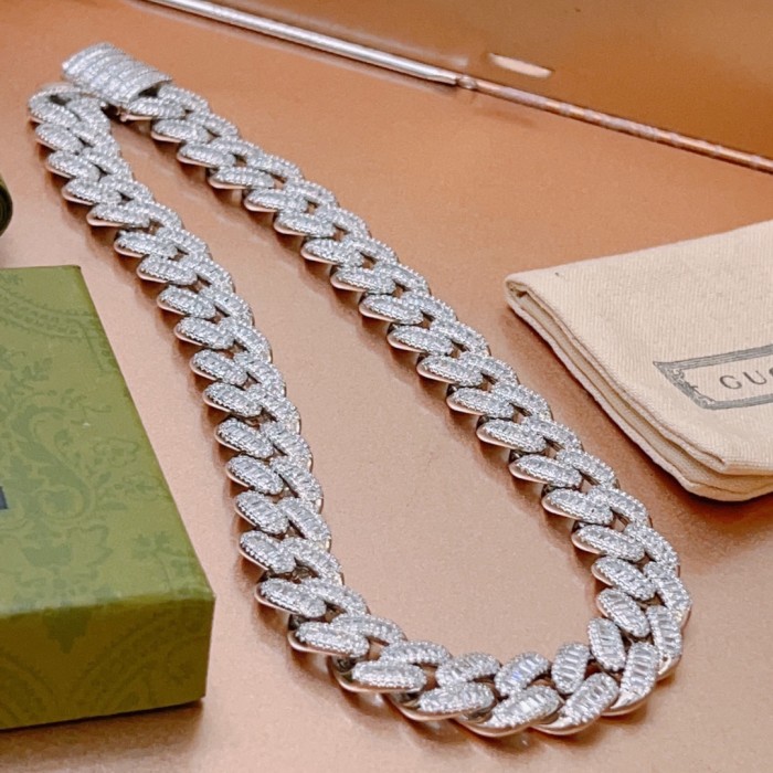 Gucci Luxury Mens Necklace