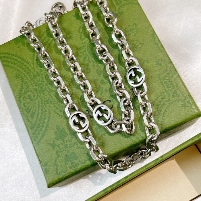 Gucci Luxury Mens Necklace