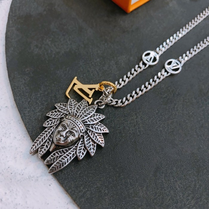 Louis Vuitton Luxury Men Womens Necklace