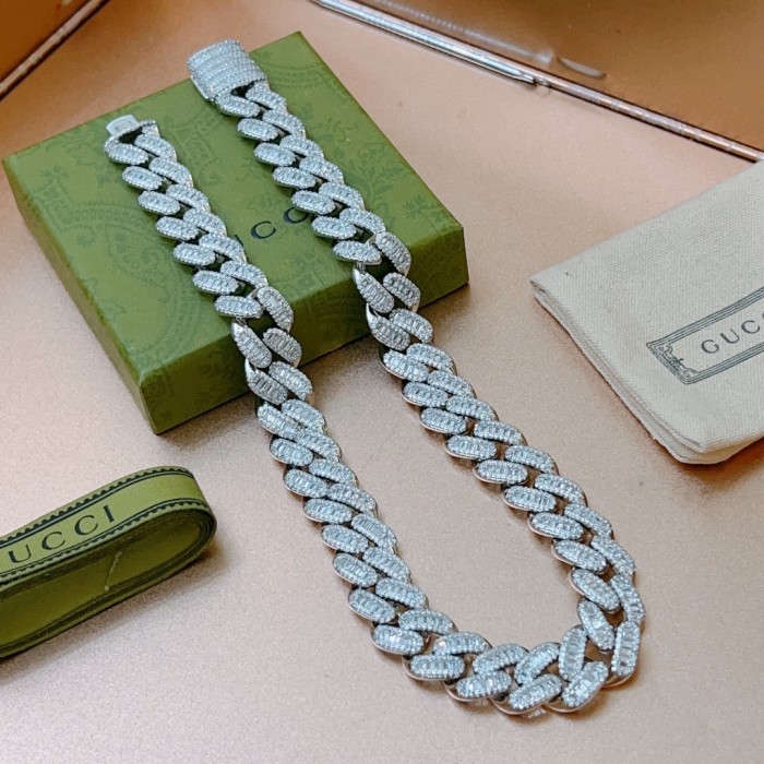 Gucci Luxury Mens Necklace