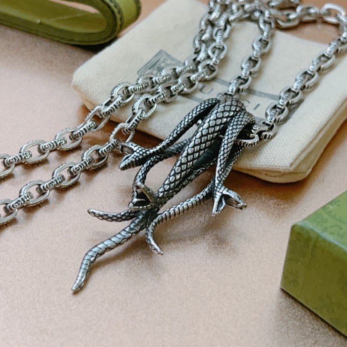 Gucci Luxury Men Womens Necklace