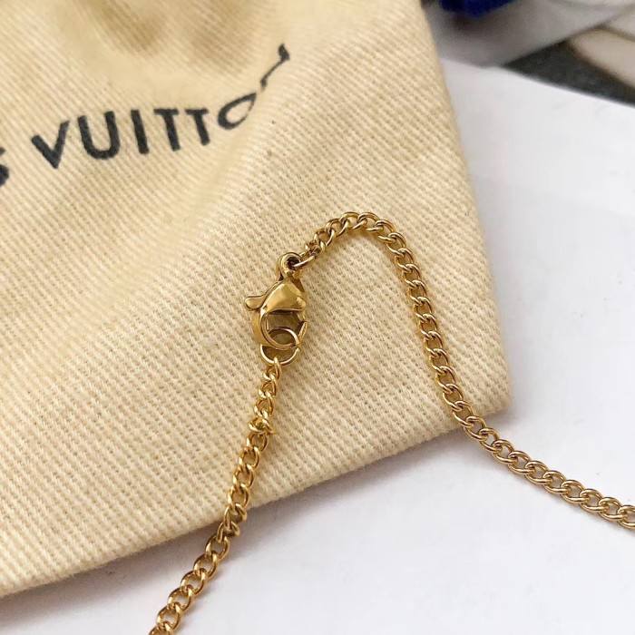 Louis Vuitton Luxury Men Womens Necklace
