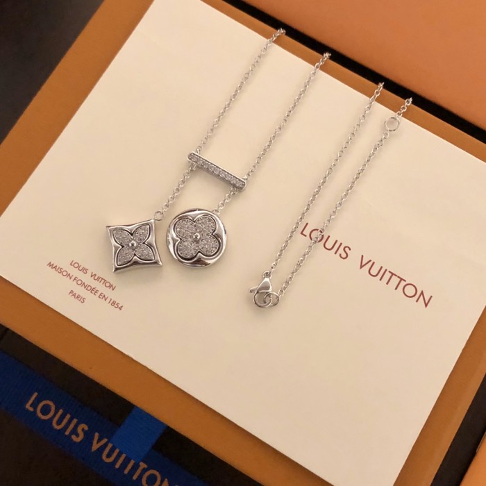 Louis Vuitton Luxury Womens Necklace Color Blossom Neglige Necklace, White Gold And Diamonds Q94310