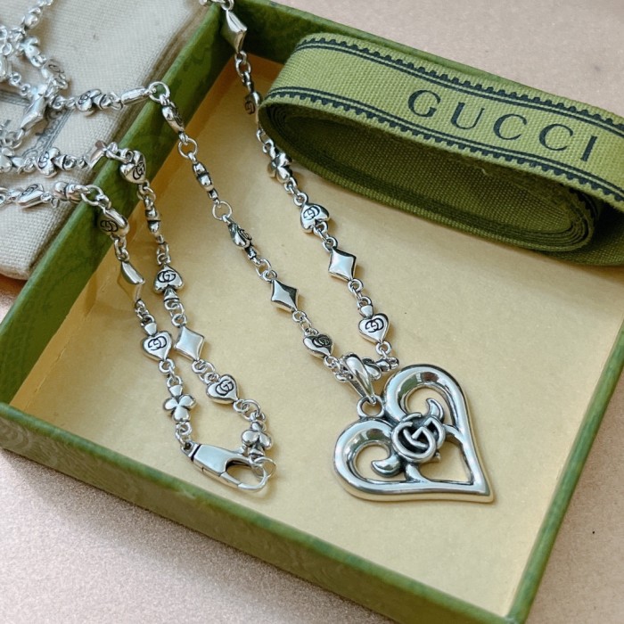Gucci Luxury Men Womens Necklace
