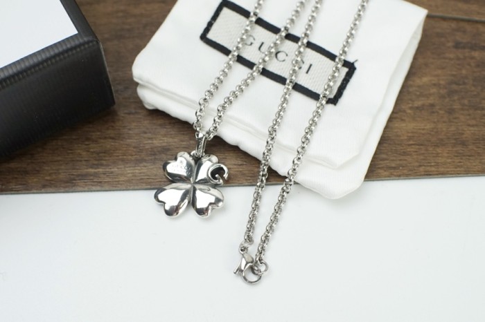Gucci Luxury Womens Necklace