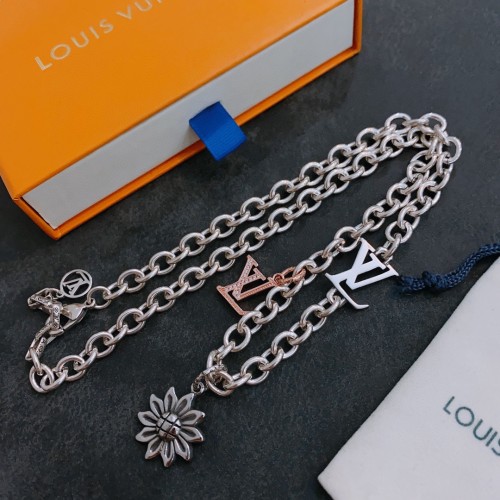 Louis Vuitton Luxury Men Womens Necklace