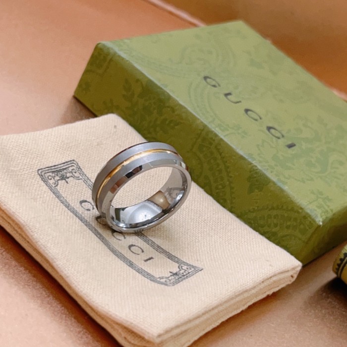Gucci Luxury Men Womens Ring with Original Box