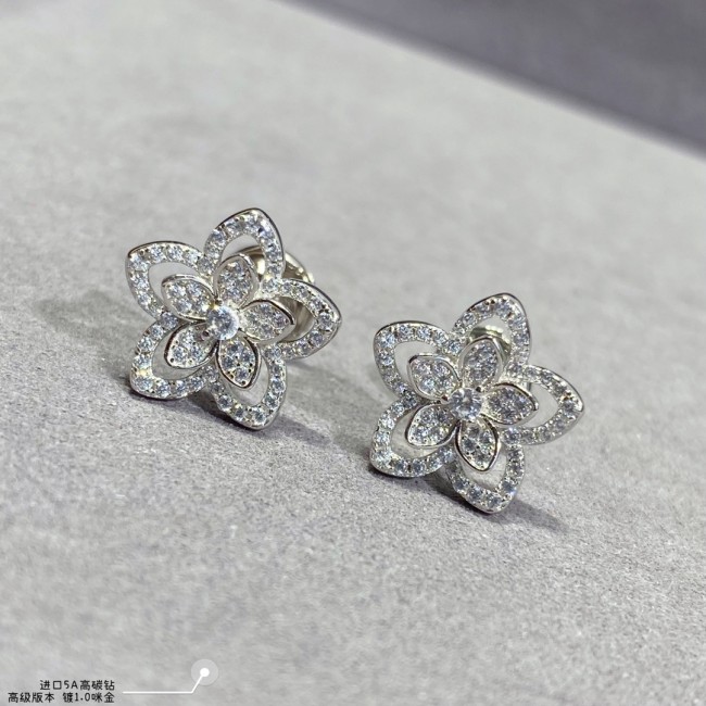 Graff Luxury Womens Earrings with Original Box