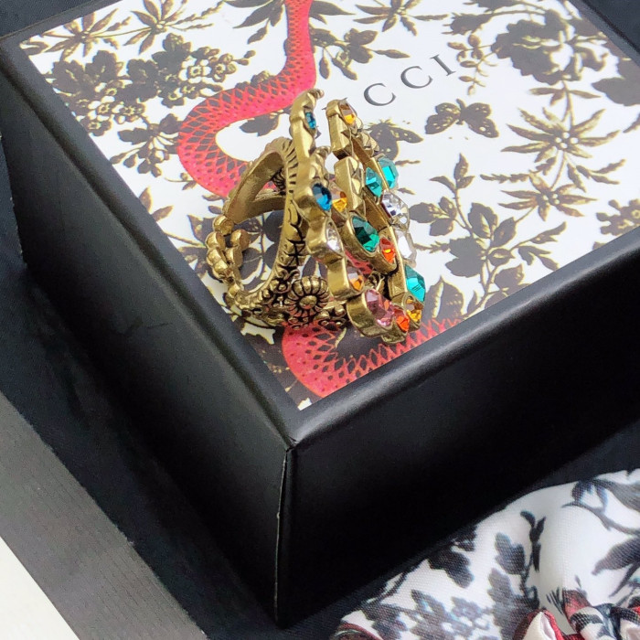 Gucci Luxury Men Womens Ring with Original Box