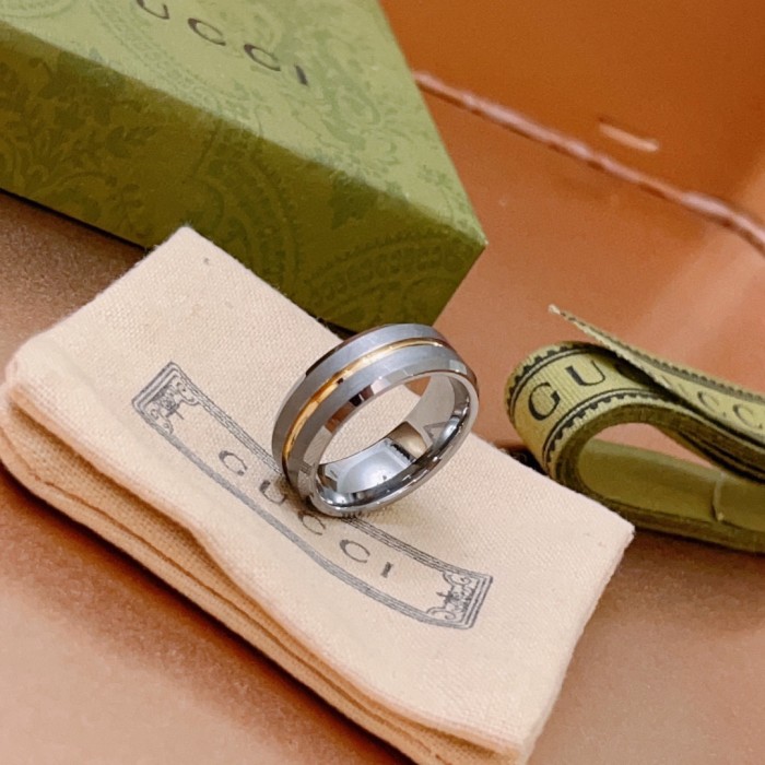 Gucci Luxury Men Womens Ring with Original Box