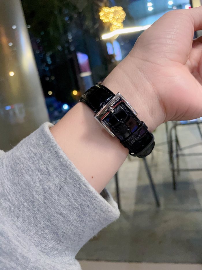 Gucci Womens Watch Luxury Brand Design Fashion Type with Original Box Whatsapp 【+1-3239614486】