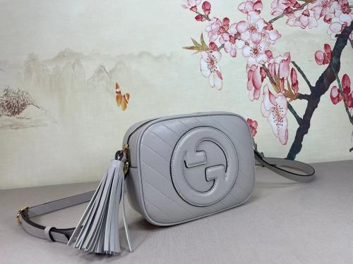 Gucci Womens Bags Shoulder Bags Luxury Brand Gucci Blondie small shoulder bag in leather Whatsapp 【+1-3239614486】