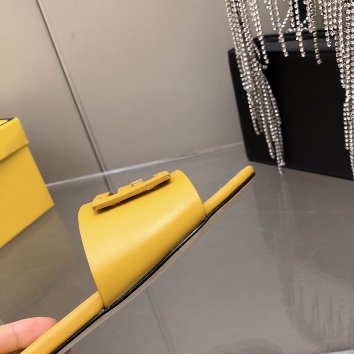 Fendi Womens Shoes Fashion Luxury Brand Fendi First Slippers with Original Box Whatsapp 【+1-3239614486】