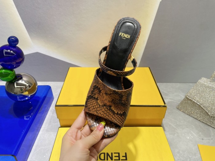 Fendi Womens Shoes Fashion Luxury Brand Fendi First Slippers with Original Box 9cm Heel Whatsapp 【+1-3239614486】